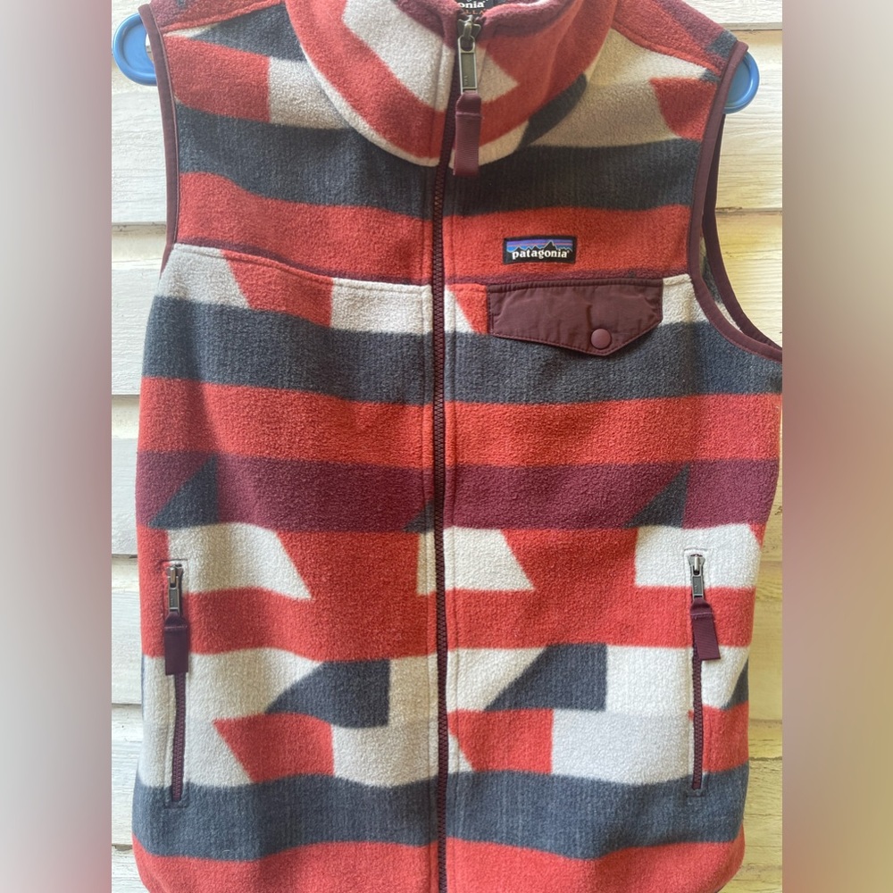 Patagonia Synchilla Fleece Vest, Aztec, women’s medium
